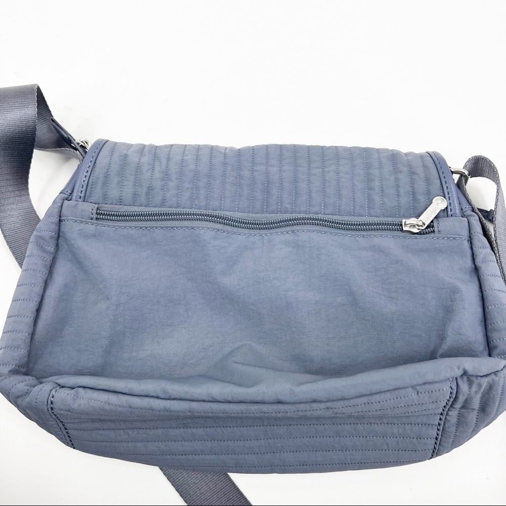 ✅‎ Kipling Blue Ribbed Crossbody. - Picture 8 of 9